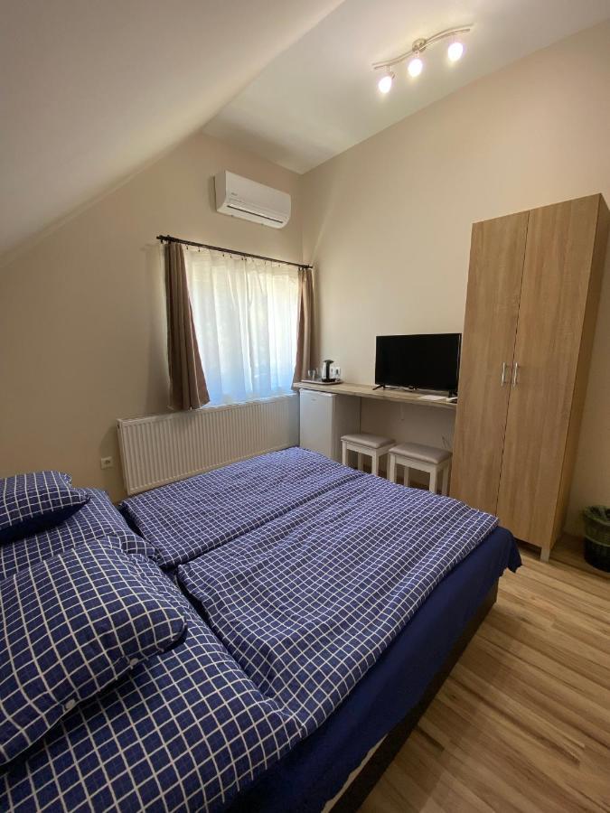 Korall Apartman Balatonfůzfő Exteriör bild