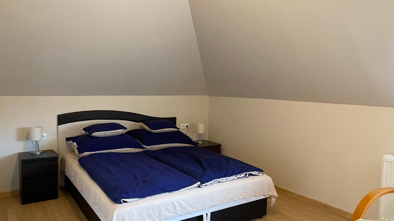 Korall Apartman Balatonfůzfő Exteriör bild