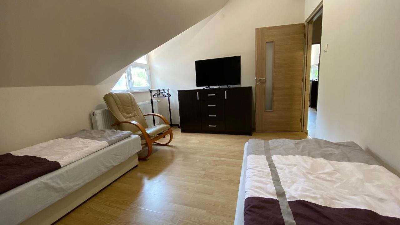 Korall Apartman Balatonfůzfő Exteriör bild