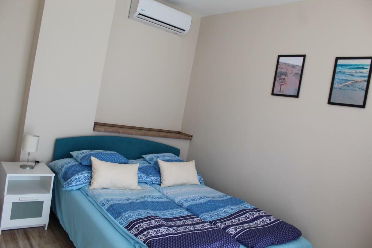 Korall Apartman Balatonfůzfő Exteriör bild